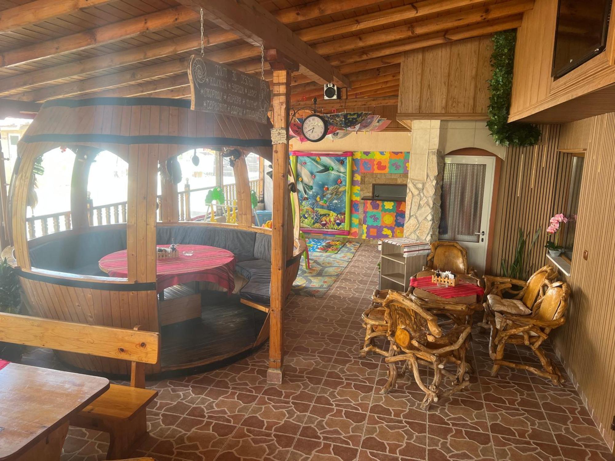 Hotel Lazur Kiten  Zewnętrze zdjęcie