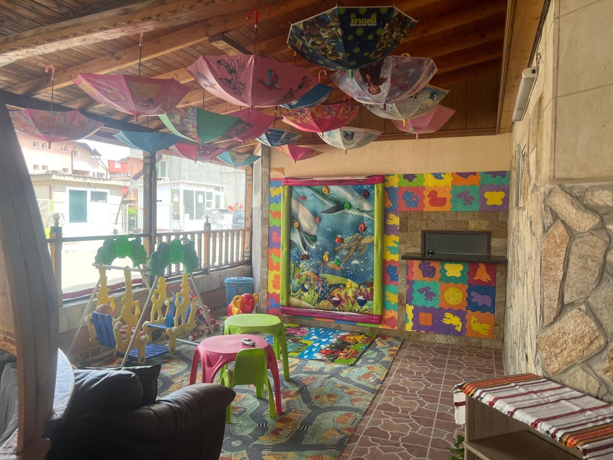 Hotel Lazur Kiten  Zewnętrze zdjęcie