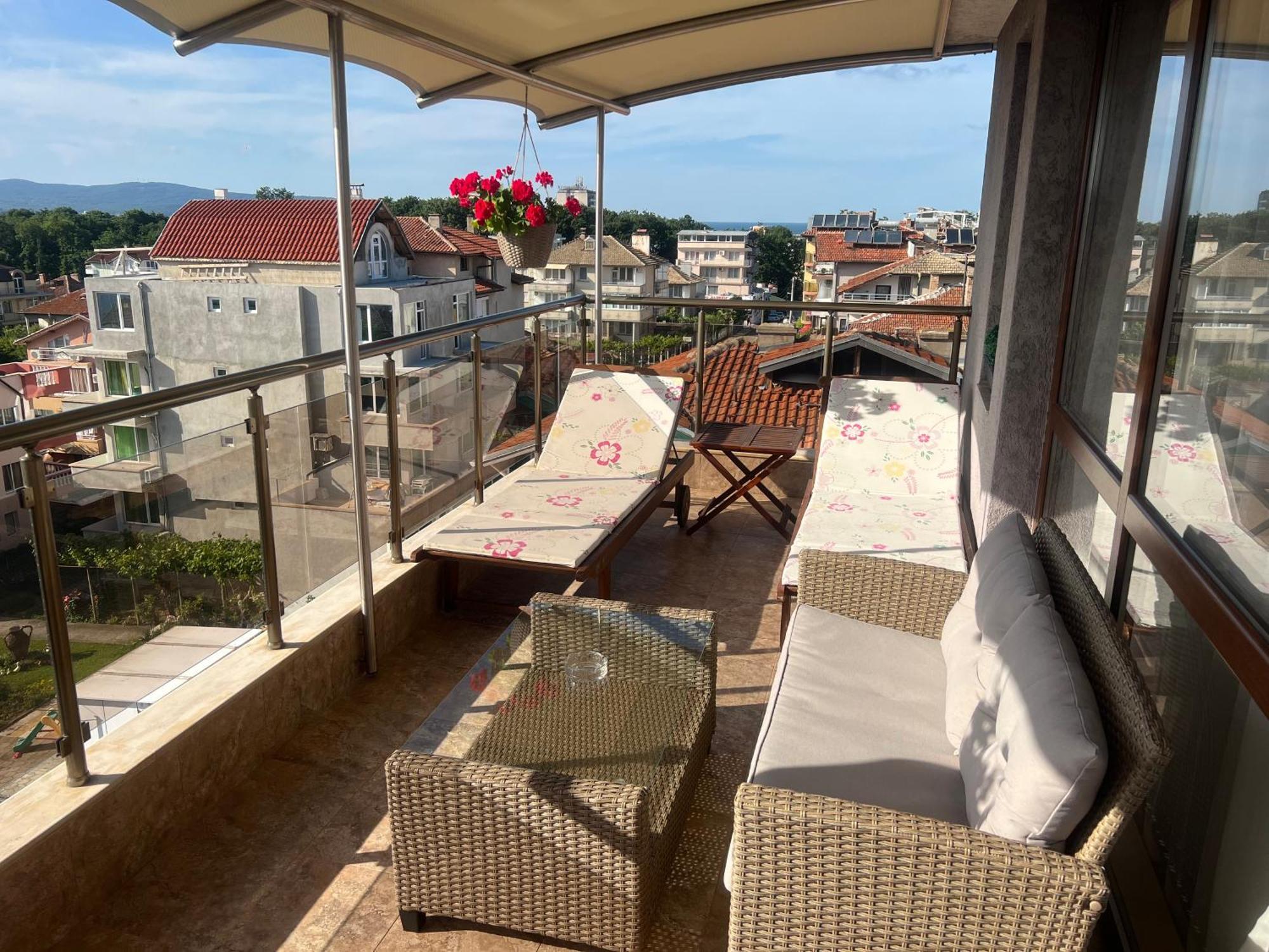 Hotel Lazur Kiten  Zewnętrze zdjęcie