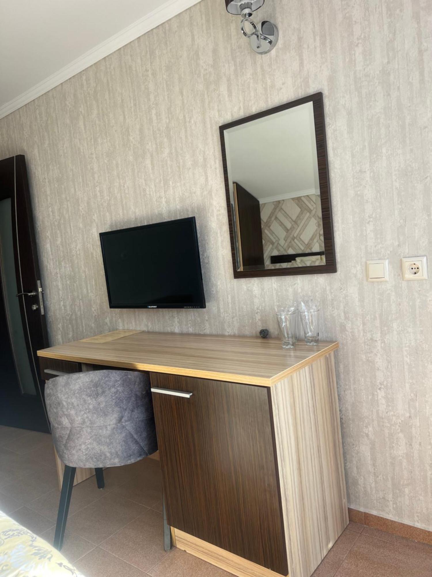 Hotel Lazur Kiten  Zewnętrze zdjęcie