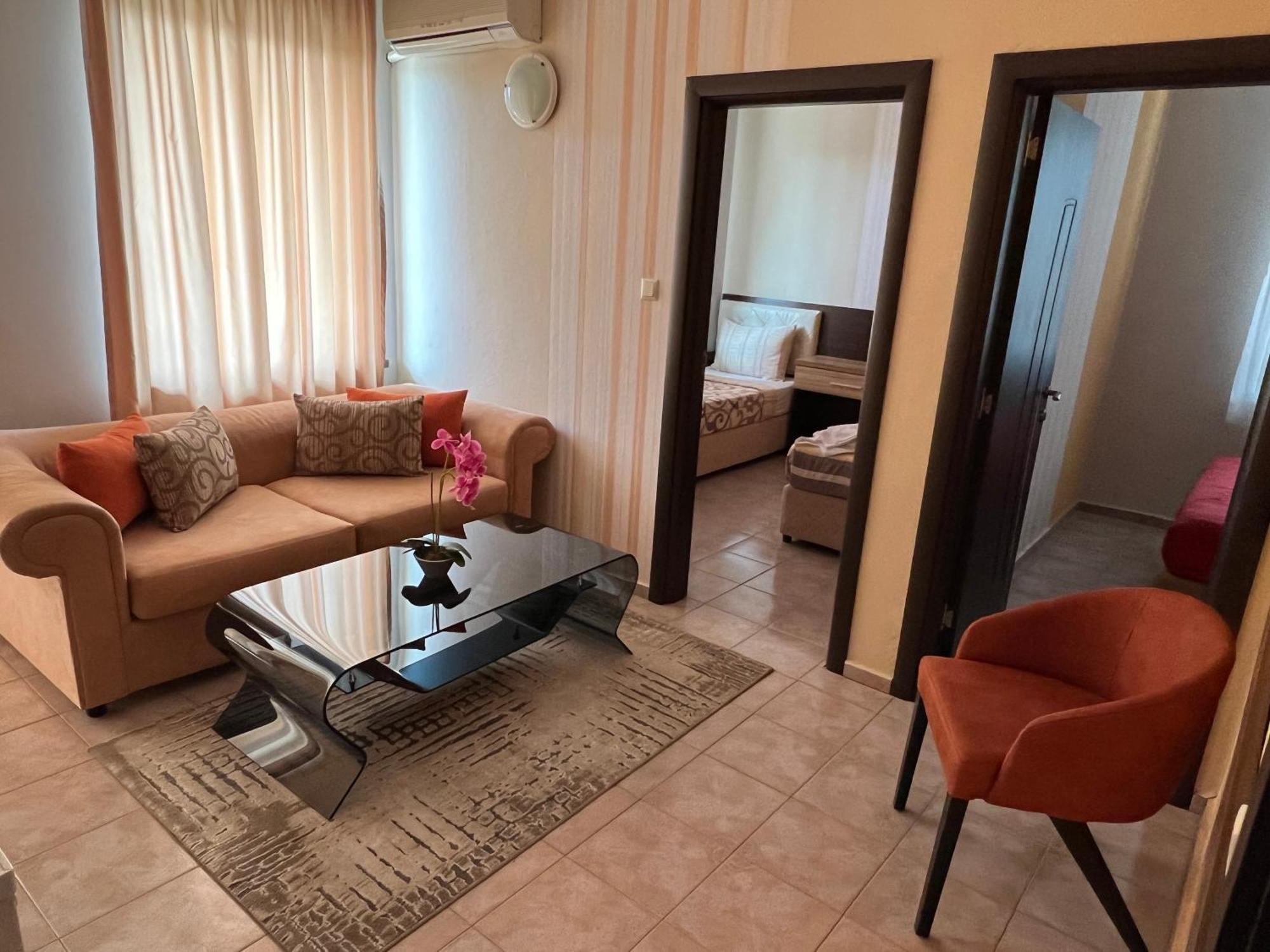 Hotel Lazur Kiten  Zewnętrze zdjęcie