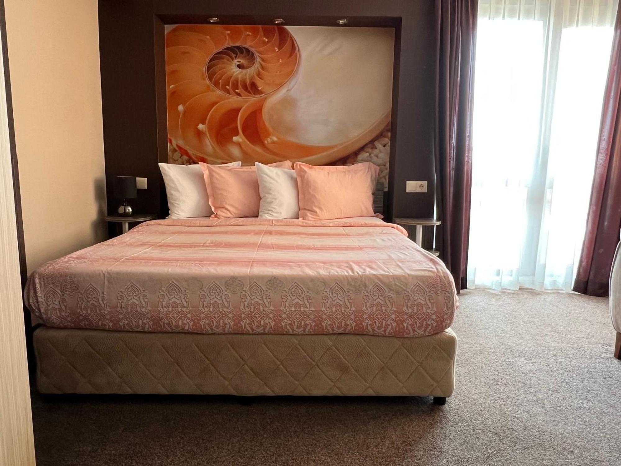 Hotel Lazur Kiten  Zewnętrze zdjęcie